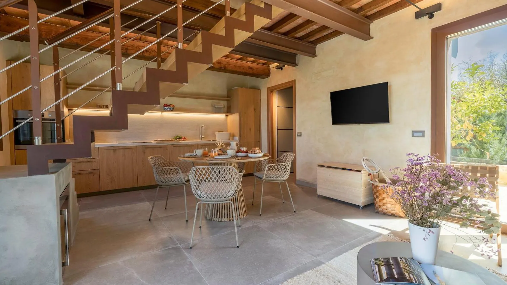 アパート Punteriolo Family Apartment, Nice Garden, Pool, モンタイオーネ